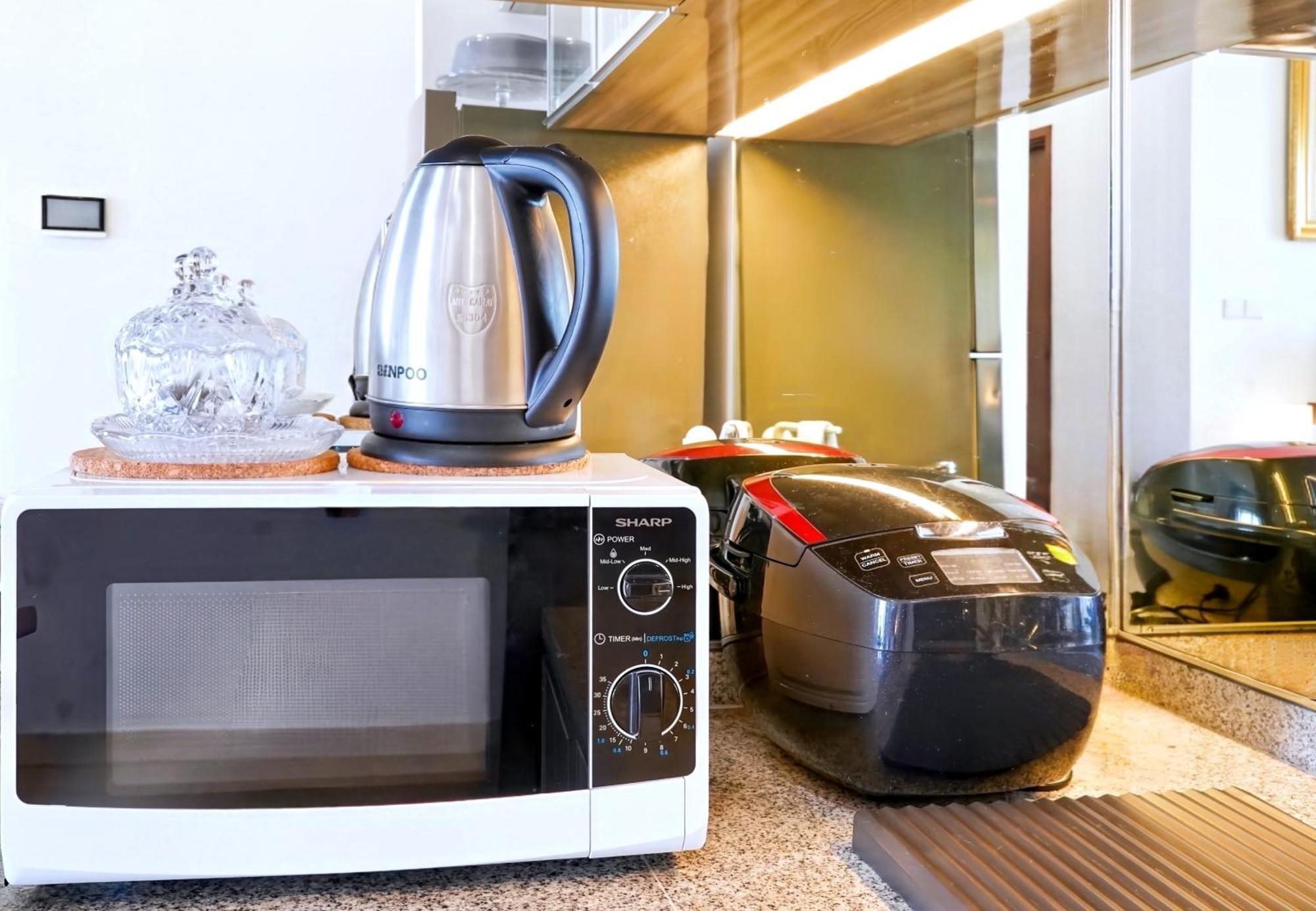 2Br Lucky Tower Residence Jakarta Old Town Top Floor Condo エクステリア 写真